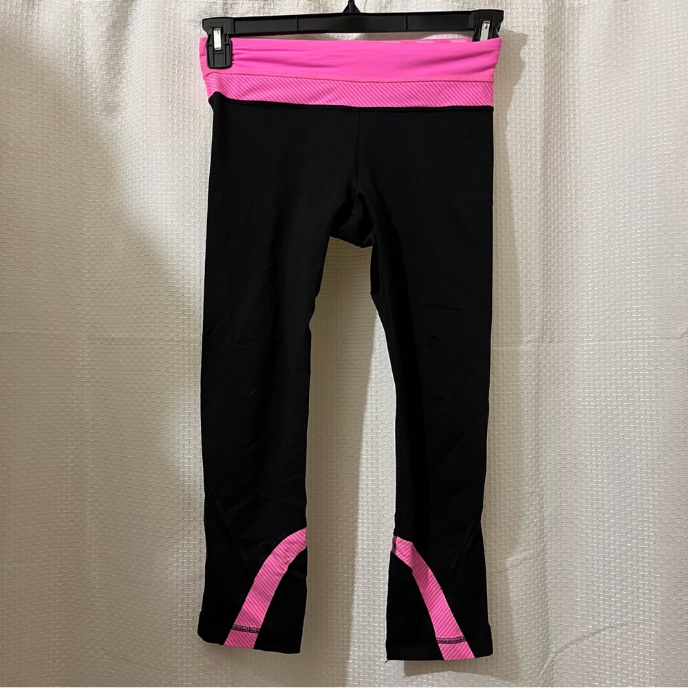 Lululemon Run Inspire Crop Leggings Size 4 Yoga Active Running Black